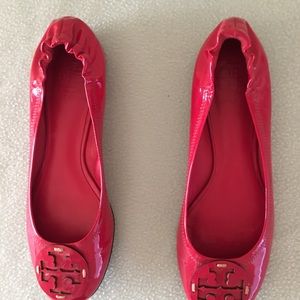 Tory Burch red flats. Size 8 1/2